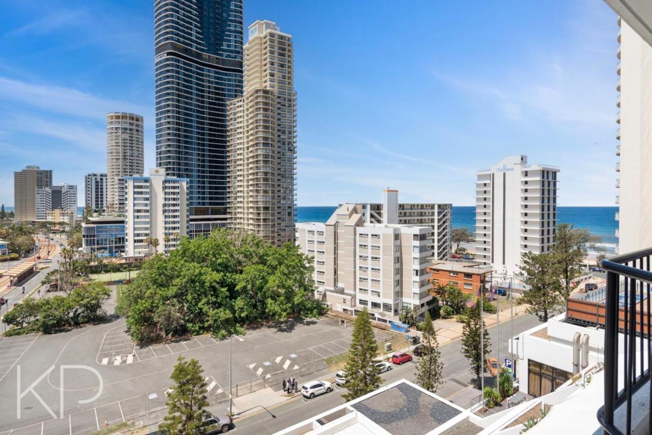Hotel Apartments On 22 View Avenue, Surfers Paradise Gold Coast Esterno foto