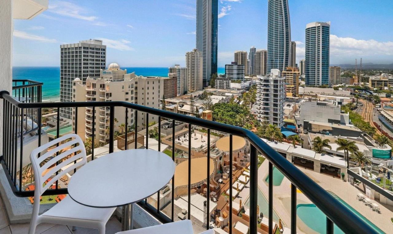 Hotel Apartments On 22 View Avenue, Surfers Paradise Gold Coast Esterno foto