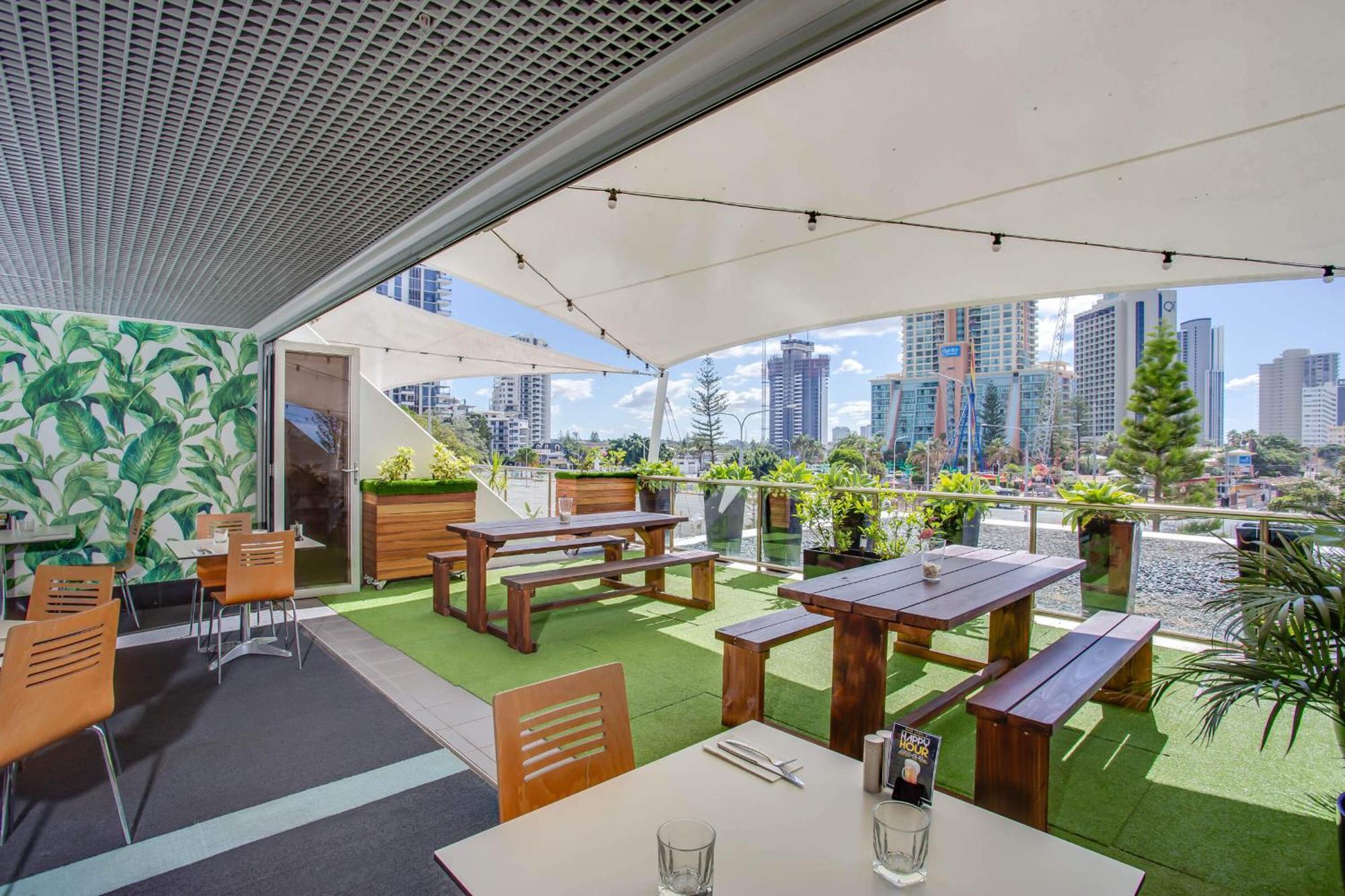 Hotel Apartments On 22 View Avenue, Surfers Paradise Gold Coast Esterno foto