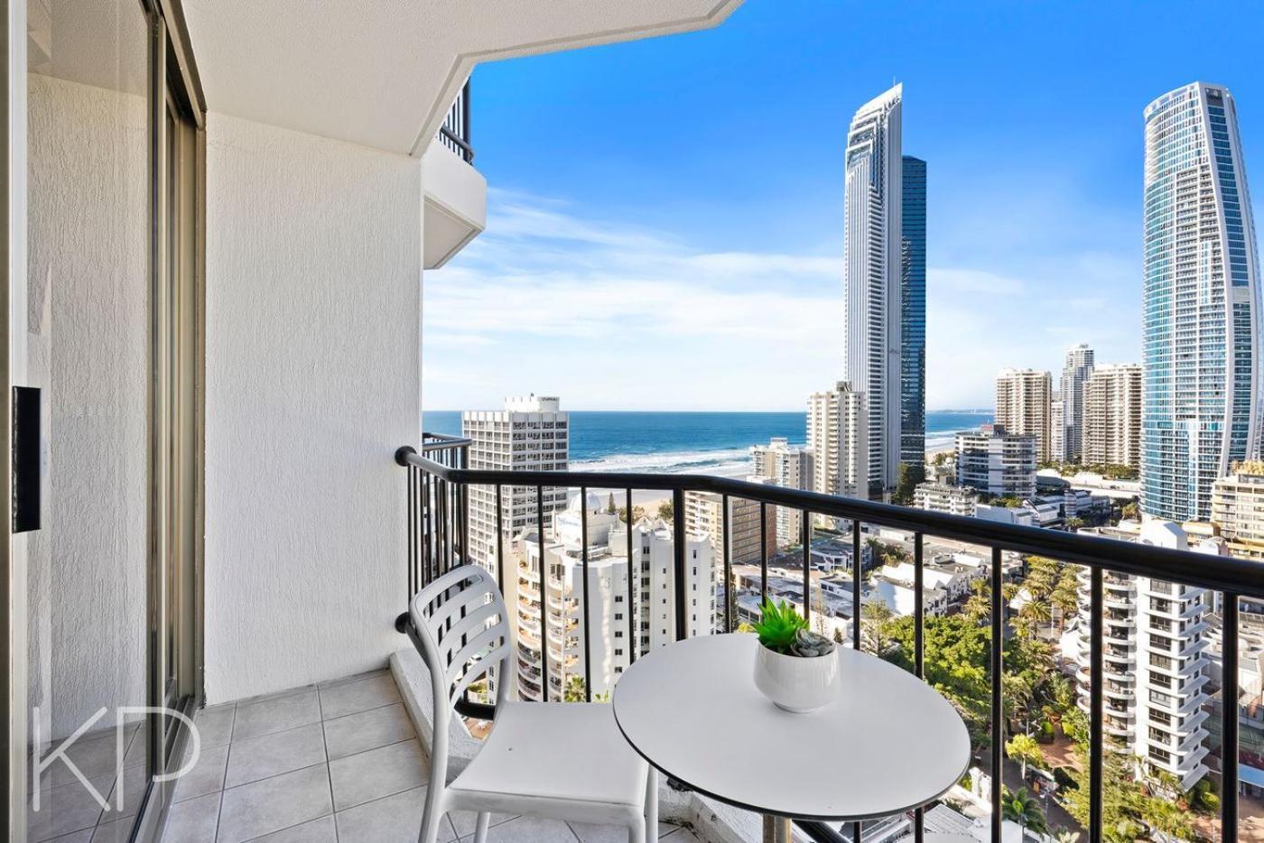 Hotel Apartments On 22 View Avenue, Surfers Paradise Gold Coast Esterno foto